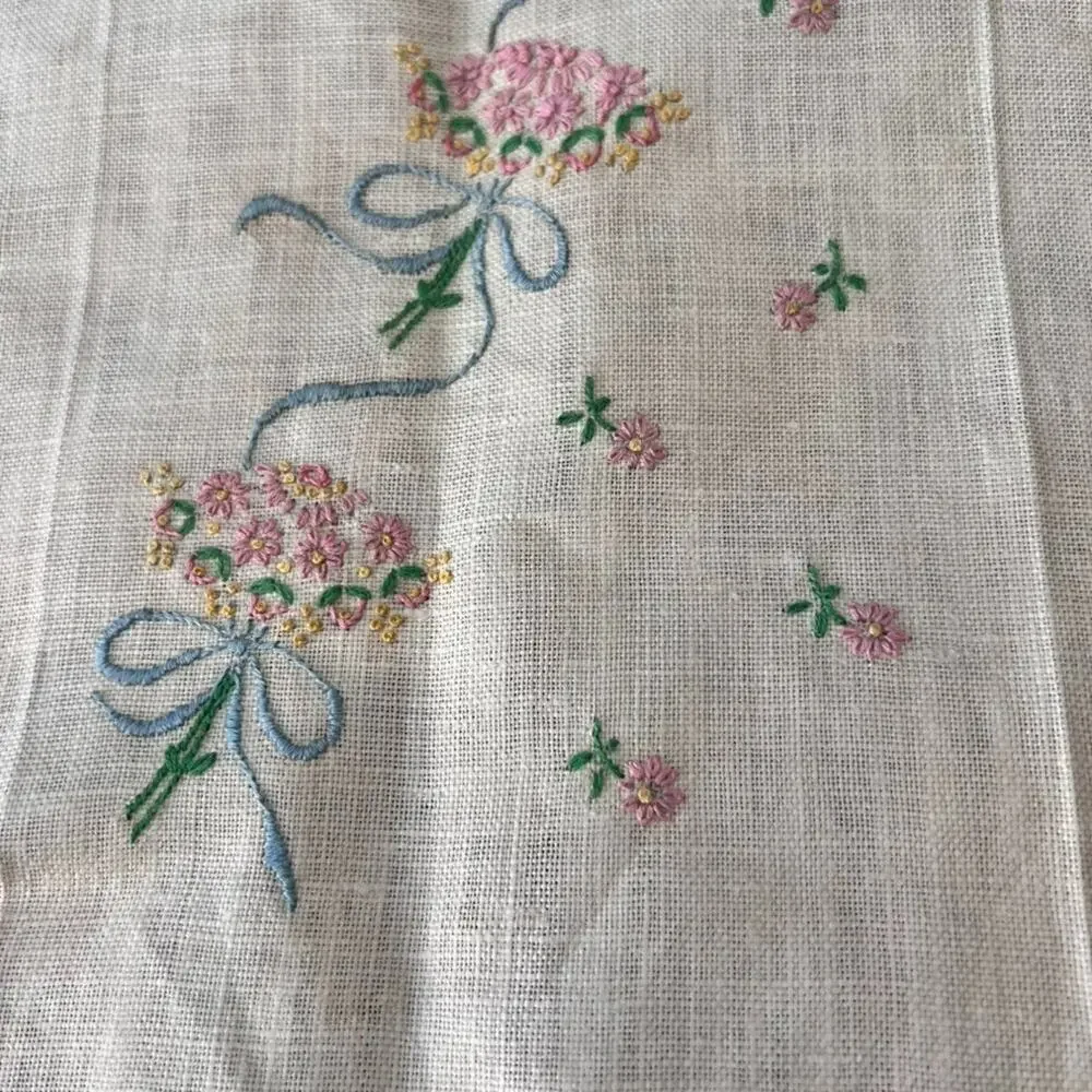 Vintage 1950s Hand-Embroidered Linen Tea Towel Guest Towels Set of 2
